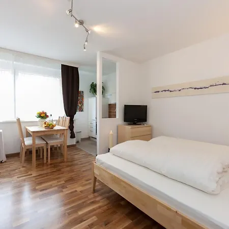 Rafael Kaiser - Cityflow * Graz